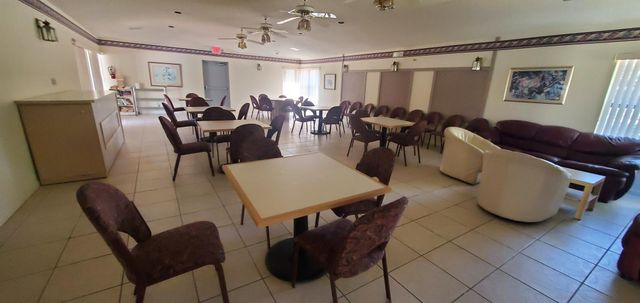 2963 Carambola Circle 2038, Coconut Creek, FL 33066