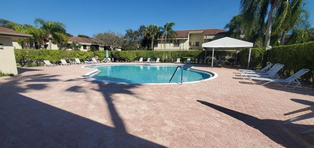 2963 Carambola Circle 2038, Coconut Creek, FL 33066