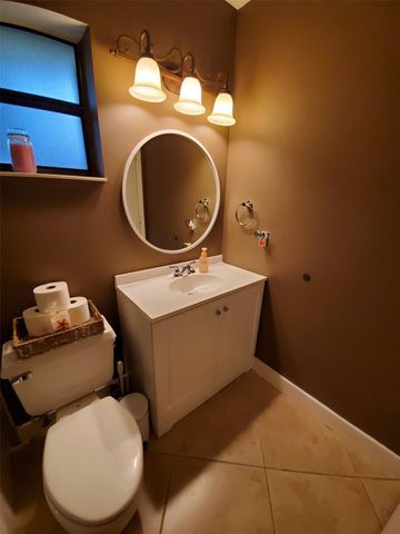 2963 Carambola Circle 2038, Coconut Creek, FL 33066