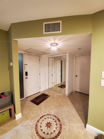 2963 Carambola Circle 2038, Coconut Creek, FL 33066