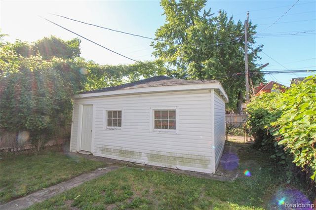 8357 Navy Street, Detroit, MI 48209