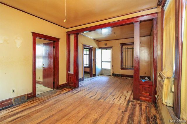 8357 Navy Street, Detroit, MI 48209
