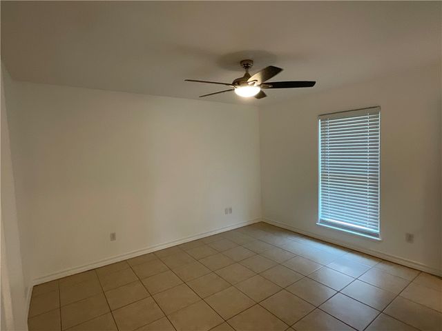 15330 Cruiser St A, Corpus Christi, TX 78418