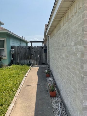 15330 Cruiser St A, Corpus Christi, TX 78418