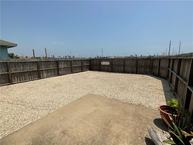 15330 Cruiser St A, Corpus Christi, TX 78418