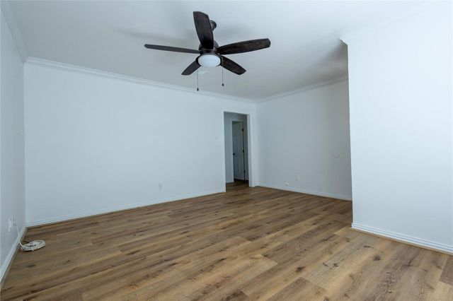 716 Gubert Lane, Alvin, TX 77511