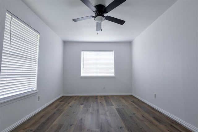 716 Gubert Lane, Alvin, TX 77511