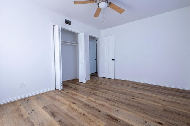 716 Gubert Lane, Alvin, TX 77511