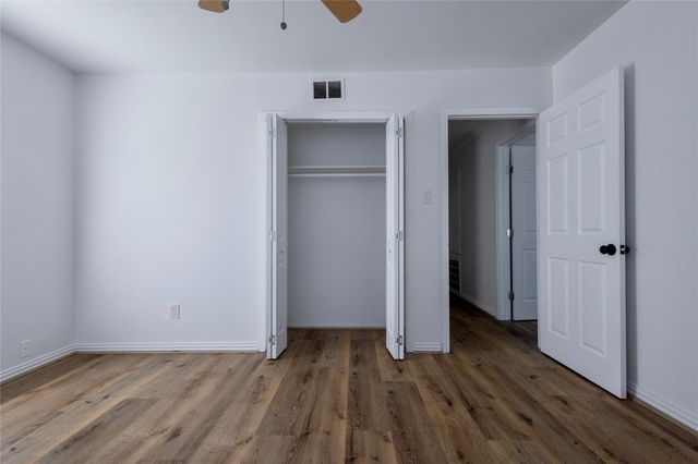 716 Gubert Lane, Alvin, TX 77511