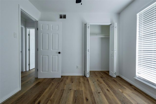 716 Gubert Lane, Alvin, TX 77511