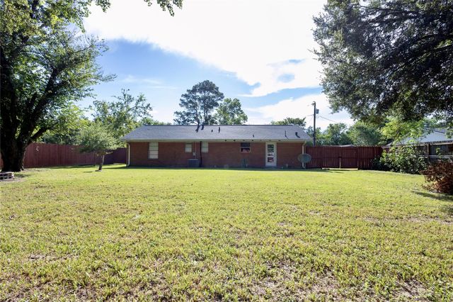 716 Gubert Lane, Alvin, TX 77511