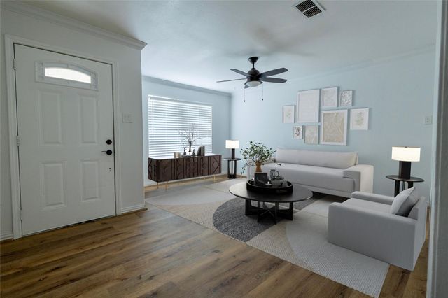 716 Gubert Lane, Alvin, TX 77511