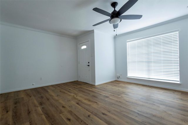 716 Gubert Lane, Alvin, TX 77511