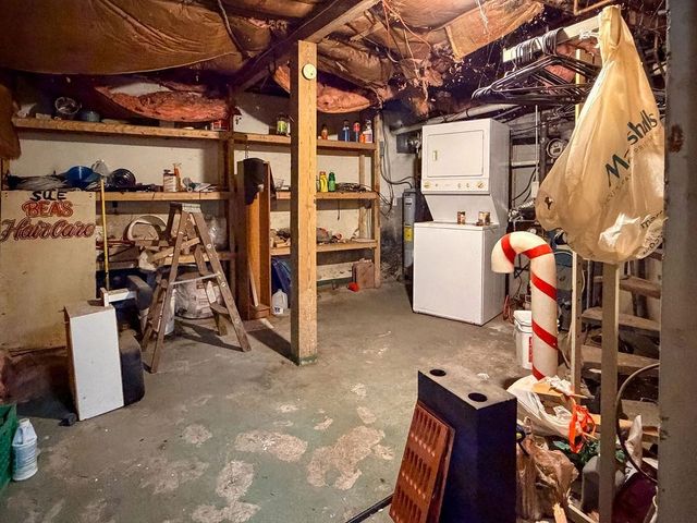 54 Dracut Road, Hudson, NH 03051