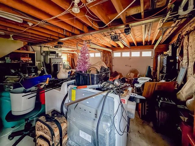 54 Dracut Road, Hudson, NH 03051