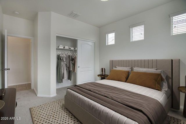 3450 E MILKY Way, Gilbert, AZ 85295