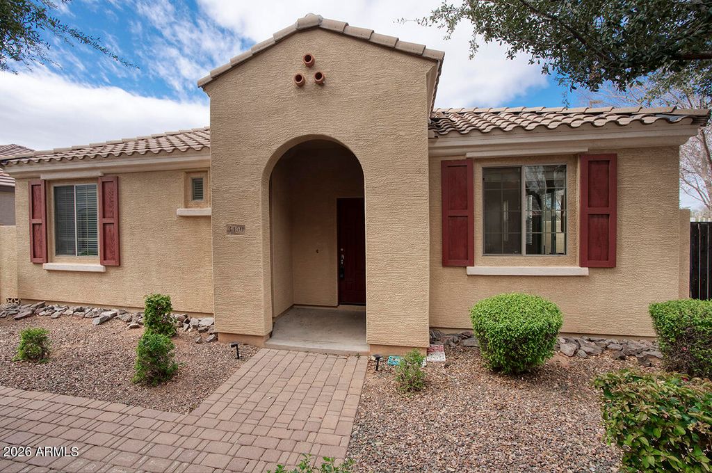 3450 E MILKY Way, Gilbert, AZ 85295