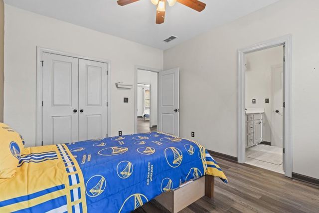 1458 Hedgewood Lane NW, Kennesaw, GA 30152