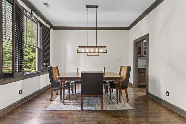 1458 Hedgewood Lane NW, Kennesaw, GA 30152