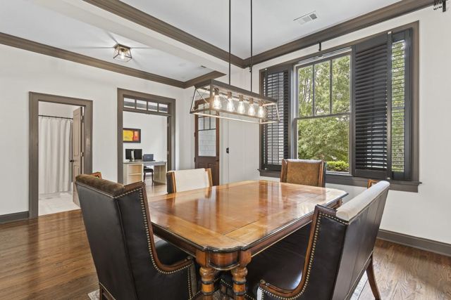 1458 Hedgewood Lane NW, Kennesaw, GA 30152