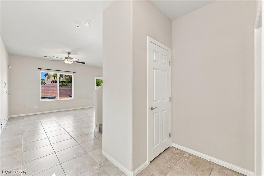 7227 Glimmer Point Street, North Las Vegas, NV 89084 — photo 5
