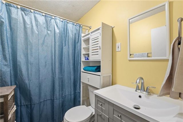 511 E Sheridan Street, Olathe, KS 66061