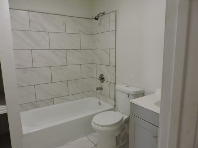 1513 Skyline Drive, River Oaks, TX 76114