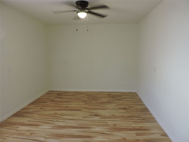 1513 Skyline Drive, River Oaks, TX 76114