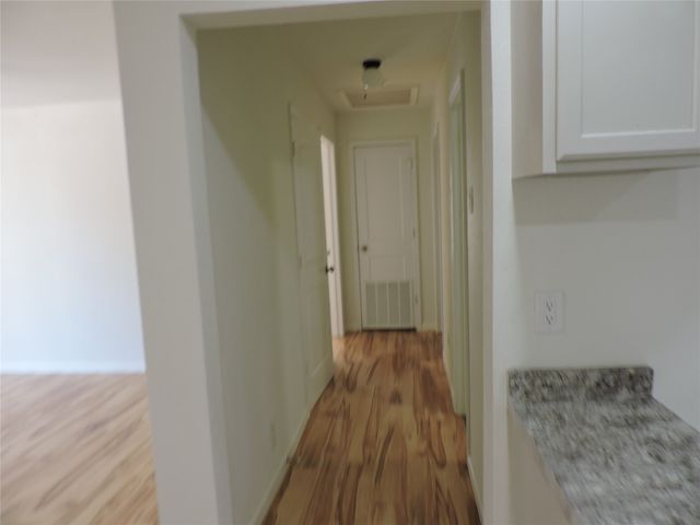 1513 Skyline Drive, River Oaks, TX 76114