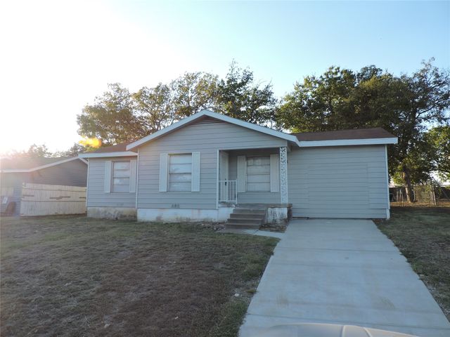 1513 Skyline Drive, River Oaks, TX 76114