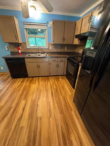 311 Branch Drive, Hixson, TN 37343