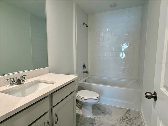 9976 RED CANOE ALLEY, Orlando, FL 32832