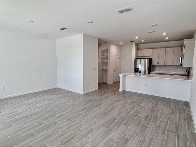 9976 RED CANOE ALLEY, Orlando, FL 32832