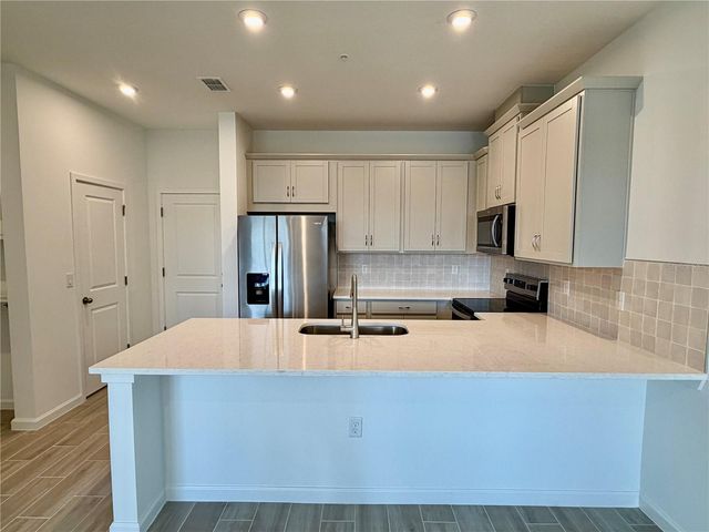 9976 RED CANOE ALLEY, Orlando, FL 32832