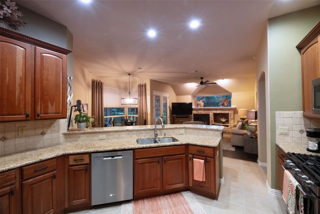 10309 Countryside Drive, Denton, TX 76207