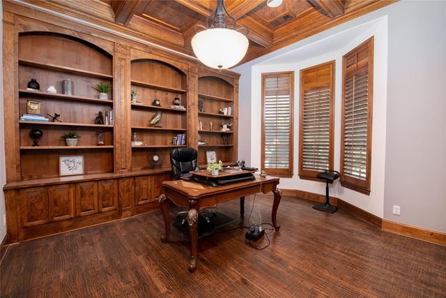 5009 Glenshire Drive, Flower Mound, TX 75028