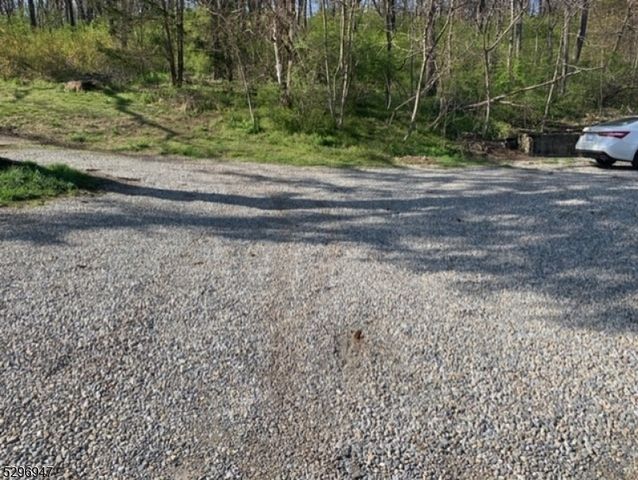 77 Swartswood Rd, Newton Town, NJ 07860