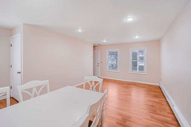 77 Swartswood Rd, Newton Town, NJ 07860