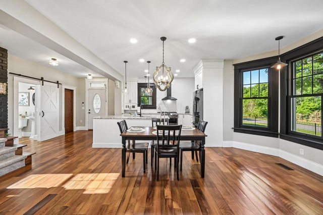 319 W Main Street W, Ashville, OH 43103