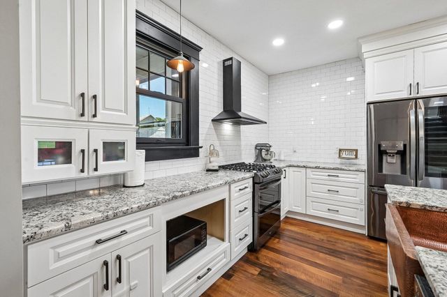 319 W Main Street W, Ashville, OH 43103