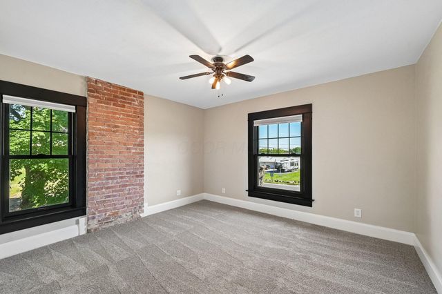 319 W Main Street W, Ashville, OH 43103