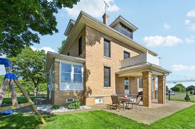319 W Main Street W, Ashville, OH 43103