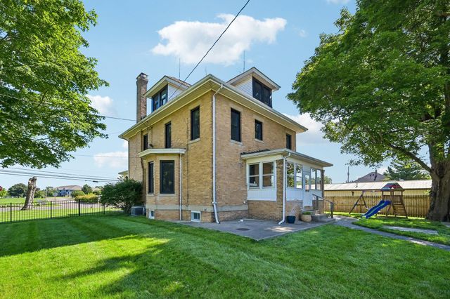 319 W Main Street W, Ashville, OH 43103