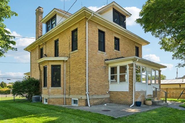 319 W Main Street W, Ashville, OH 43103