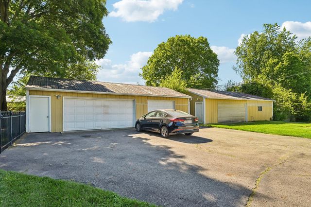 319 W Main Street W, Ashville, OH 43103