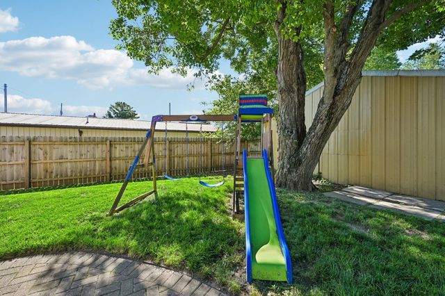 319 W Main Street W, Ashville, OH 43103