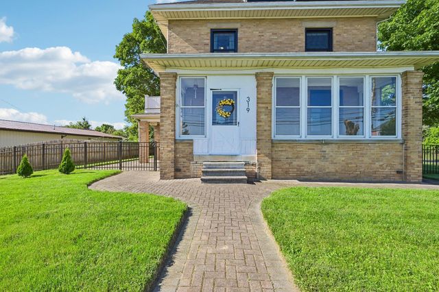 319 W Main Street W, Ashville, OH 43103