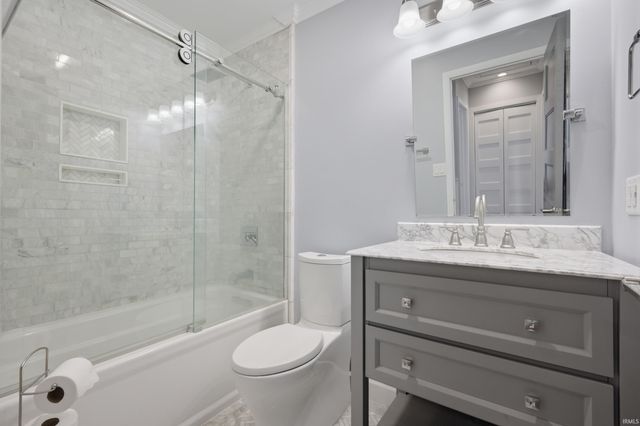 8505 W Butternut Road, Muncie, IN 47304