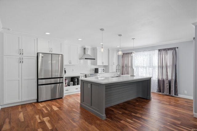 8505 W Butternut Road, Muncie, IN 47304