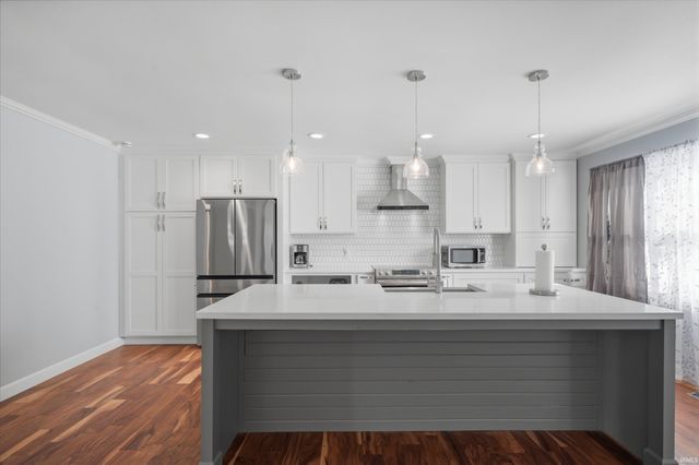 8505 W Butternut Road, Muncie, IN 47304